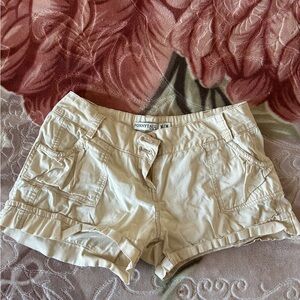 Women's Tan Cargo Shorts